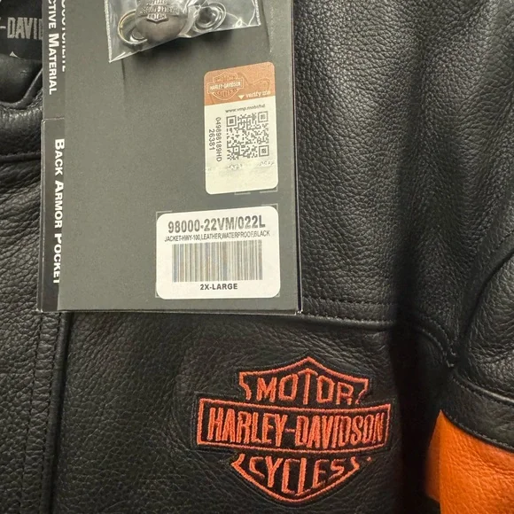 Harley Davidson Men's Hwy-100 Waterproof Leather Jacket - Picture 2 of 3